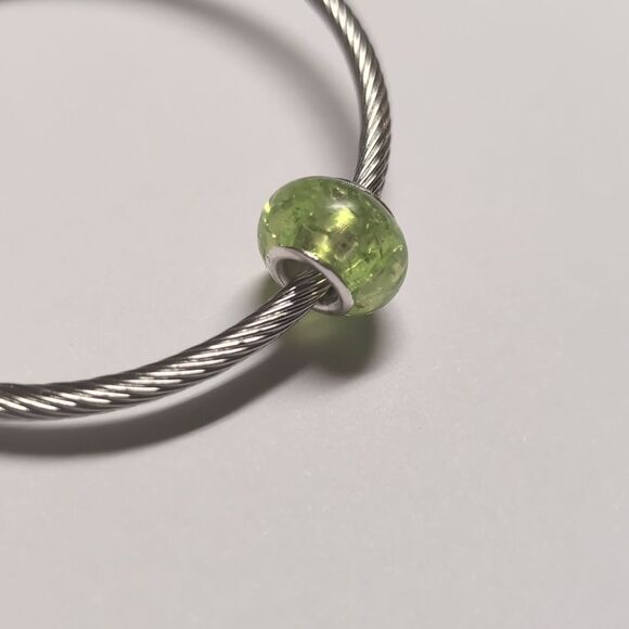Green "Crushed Glass" Charm for Pandora Style Bracelet - Picture 4 of 4